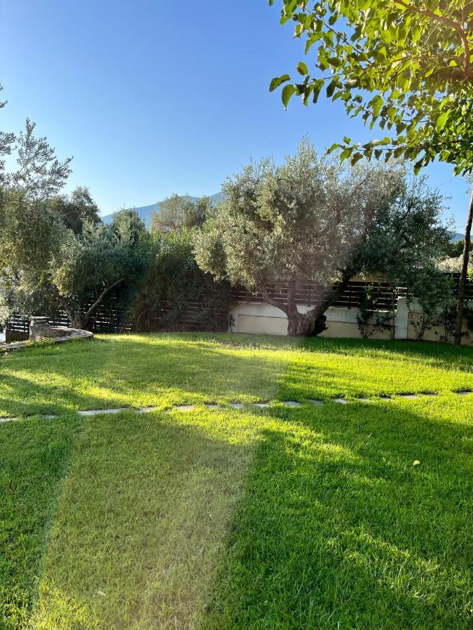 Villa Liana Sourpi Exterior photo